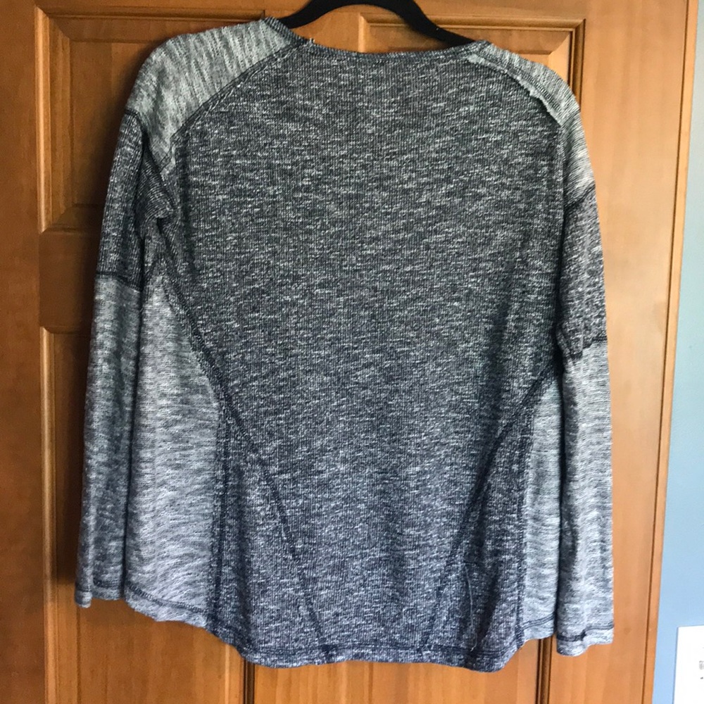 Colorblock sweater - Picture 2 of 2